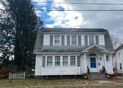 Pre-foreclosure Listing in CENTER ST FORT EDWARD, NY 12828