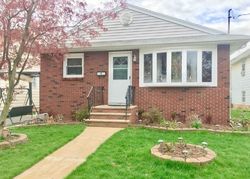 Pre-foreclosure Listing in MADISON ST SOMERVILLE, NJ 08876