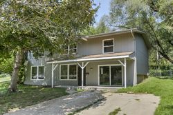 Pre-foreclosure in  GRAND AVE Omaha, NE 68134