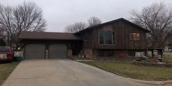 Pre-foreclosure Listing in HAWTHORNE DR MARSHALL, MN 56258