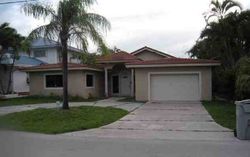 Pre-foreclosure in  S RIVERSIDE DR Pompano Beach, FL 33062