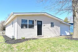 Pre-foreclosure in  NEPUTE ST Maryville, IL 62062