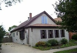 Pre-foreclosure in  EAST AVE Berwyn, IL 60402