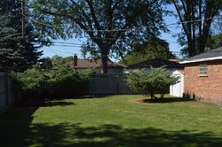 Pre-foreclosure in  E VILLA DR Des Plaines, IL 60016