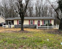 Pre-foreclosure in  CORUM DR Madisonville, KY 42431