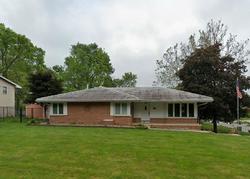 Pre-foreclosure in  LINCOLN AVE Windsor Heights, IA 50324