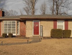 Pre-foreclosure in  CHARLESTOWN RD New Albany, IN 47150