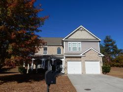 Pre-foreclosure in  STONELAKE PL SW Atlanta, GA 30331