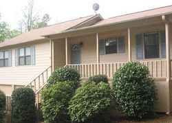 Pre-foreclosure in  VICTORIA RD Woodstock, GA 30189