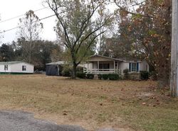 Pre-foreclosure in  BEVEL CREEK DR Valdosta, GA 31601