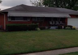 Pre-foreclosure in  LINDENWOOD RD Columbus, OH 43229