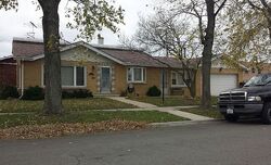 Pre-foreclosure in  W 98TH PL Evergreen Park, IL 60805