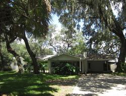 Pre-foreclosure in  LAKEWOOD DR Dade City, FL 33523