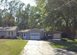 Pre-foreclosure in  HILLTOP DR Germantown, WI 53022
