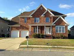 Pre-foreclosure in  BIRDIE DR Suffolk, VA 23434