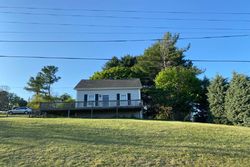 Pre-foreclosure Listing in HARDING RD BLACKSBURG, VA 24060