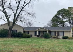 Pre-foreclosure in  ELAINE DR Nashville, TN 37211