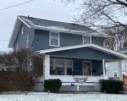 Pre-foreclosure in  LEXINGTON AVE Akron, OH 44310