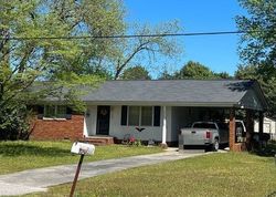 Pre-foreclosure in  3RD LOOP RD Florence, SC 29501