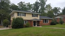 Pre-foreclosure in  ARBOR DR Florence, SC 29501