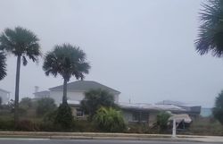 Pre-foreclosure in  VIA DE LUNA DR Gulf Breeze, FL 32561