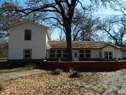 Pre-foreclosure Listing in SW OAK DR INDIAHOMA, OK 73552
