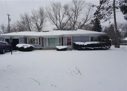 Pre-foreclosure in  CLAYTON AVE Waterford, MI 48329