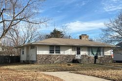 Pre-foreclosure in  N 4TH ST David City, NE 68632