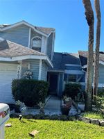 Pre-foreclosure in  ISLAND CLUB CIR E Lake Worth, FL 33462