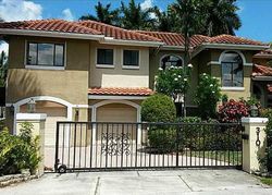 Pre-foreclosure in  COCONUT ISLE DR Fort Lauderdale, FL 33301