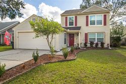 Pre-foreclosure in  WEATHERVANE CT Brandon, FL 33511