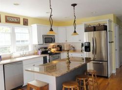 Pre-foreclosure Listing in DAVIS LN GEORGETOWN, MA 01833