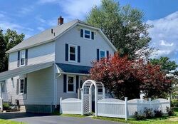  Longfellow Ave, Pittsfield MA