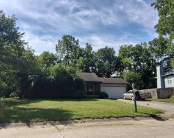 Pre-foreclosure in  PEBBLE CREEK DR Indianapolis, IN 46268