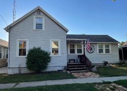 Pre-foreclosure in  N MORRIS AVE Bloomington, IL 61701