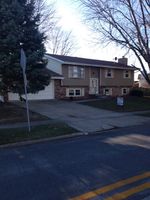 Pre-foreclosure in  E WASHINGTON ST Bloomington, IL 61704