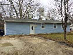 Pre-foreclosure in  N EASTERN AVE De Land, IL 61839