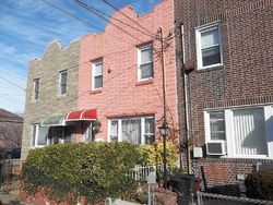 Pre-foreclosure in  LOGAN AVE Bronx, NY 10465