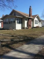 Pre-foreclosure in  RIDGE AVE Rockford, IL 61103