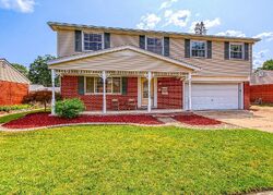 Pre-foreclosure in  ROOSEVELT ST Taylor, MI 48180