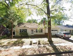 Pre-foreclosure in  RIVERSIDE DR Norfolk, VA 23502