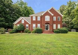 Pre-foreclosure in  MILL LANE QUARTER Suffolk, VA 23434