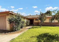 Pre-foreclosure in  W COUNTRY AVE Visalia, CA 93277