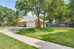 Pre-foreclosure in  EVANDALE RD Burleson, TX 76028