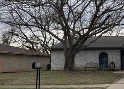 Pre-foreclosure in  ROBIN DR Fort Worth, TX 76148