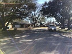 Pre-foreclosure in  SOUTHOAK DR Athens, TX 75751