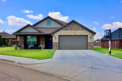Pre-foreclosure Listing in KEMPER ST LUBBOCK, TX 79416