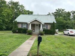  Dollar Ave, Portland TN