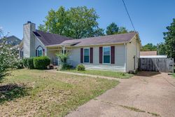 Pre-foreclosure in  COUNTRY LAWN DR Antioch, TN 37013