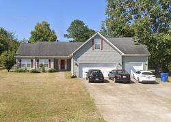 Pre-foreclosure in  TWIN PONDS CT Greenwood, SC 29649